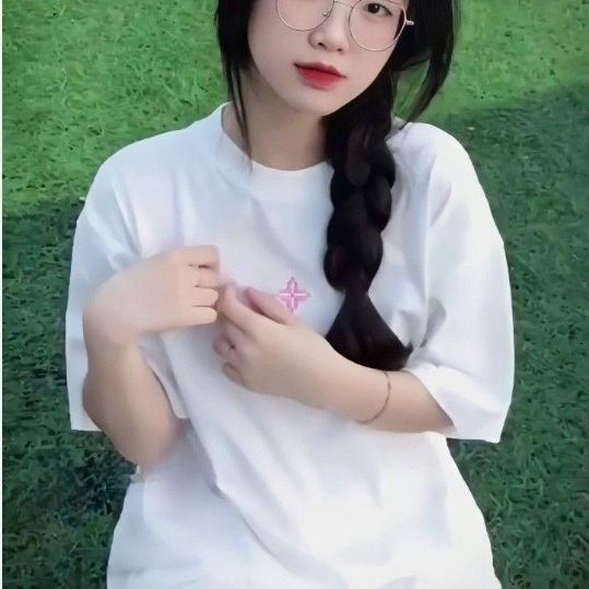 cute kitten from VN on Tango Live