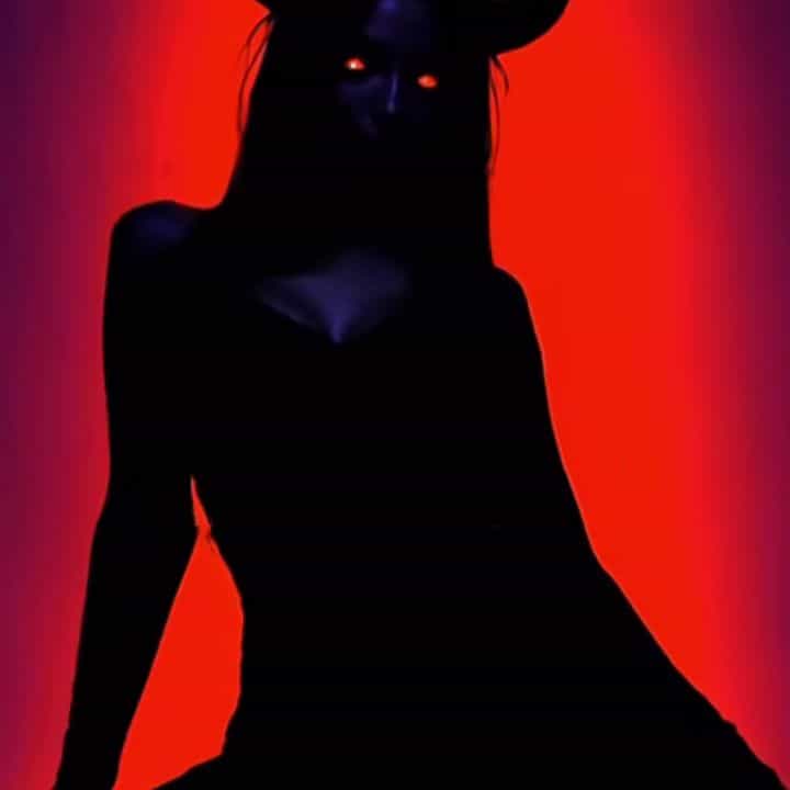 🍑E🧿V🧿A🍑