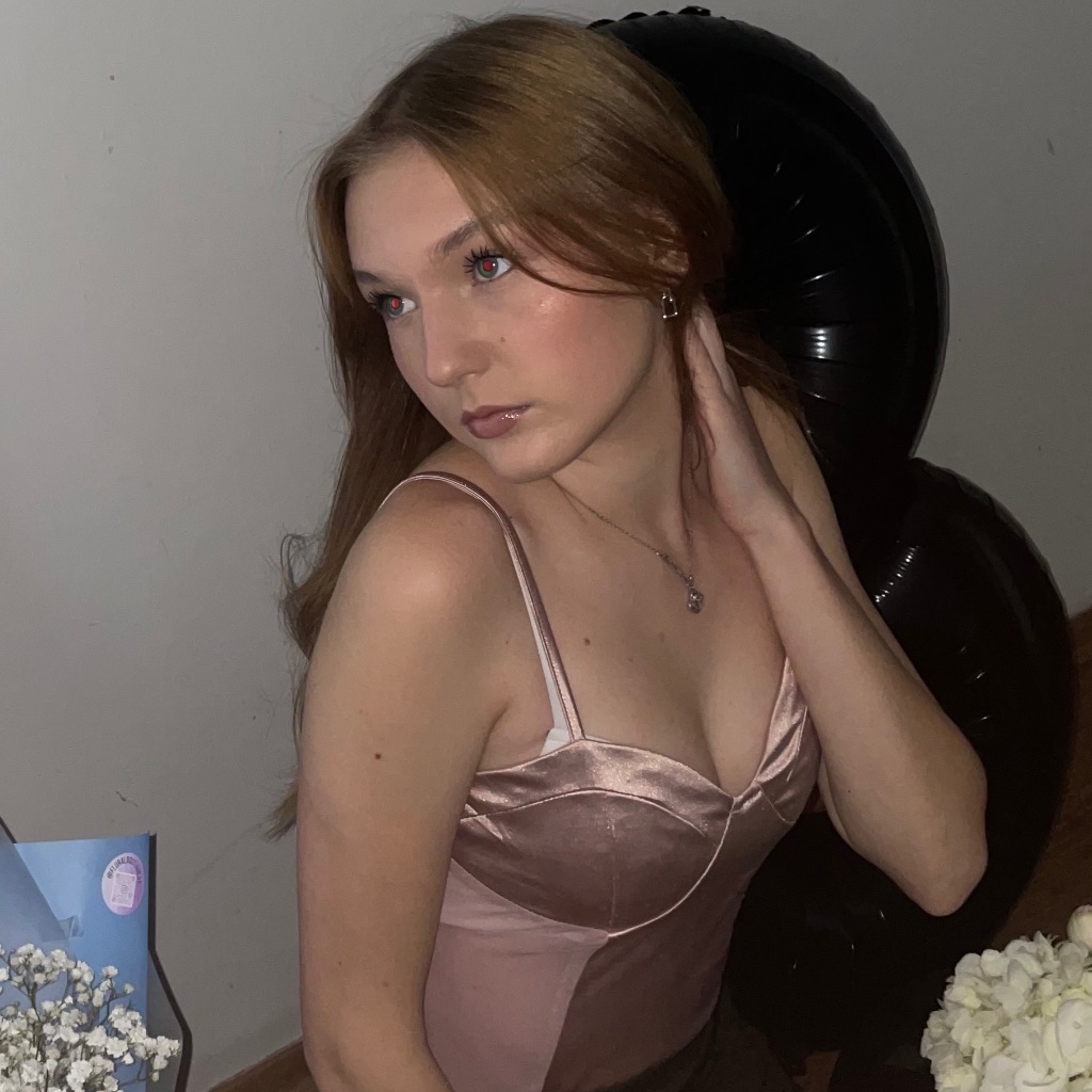 Polinochka💋❤️ from UA on Tango Live