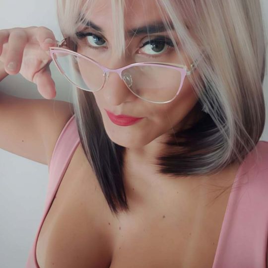 🔮Mia Coluchi🔮 on Tango Live