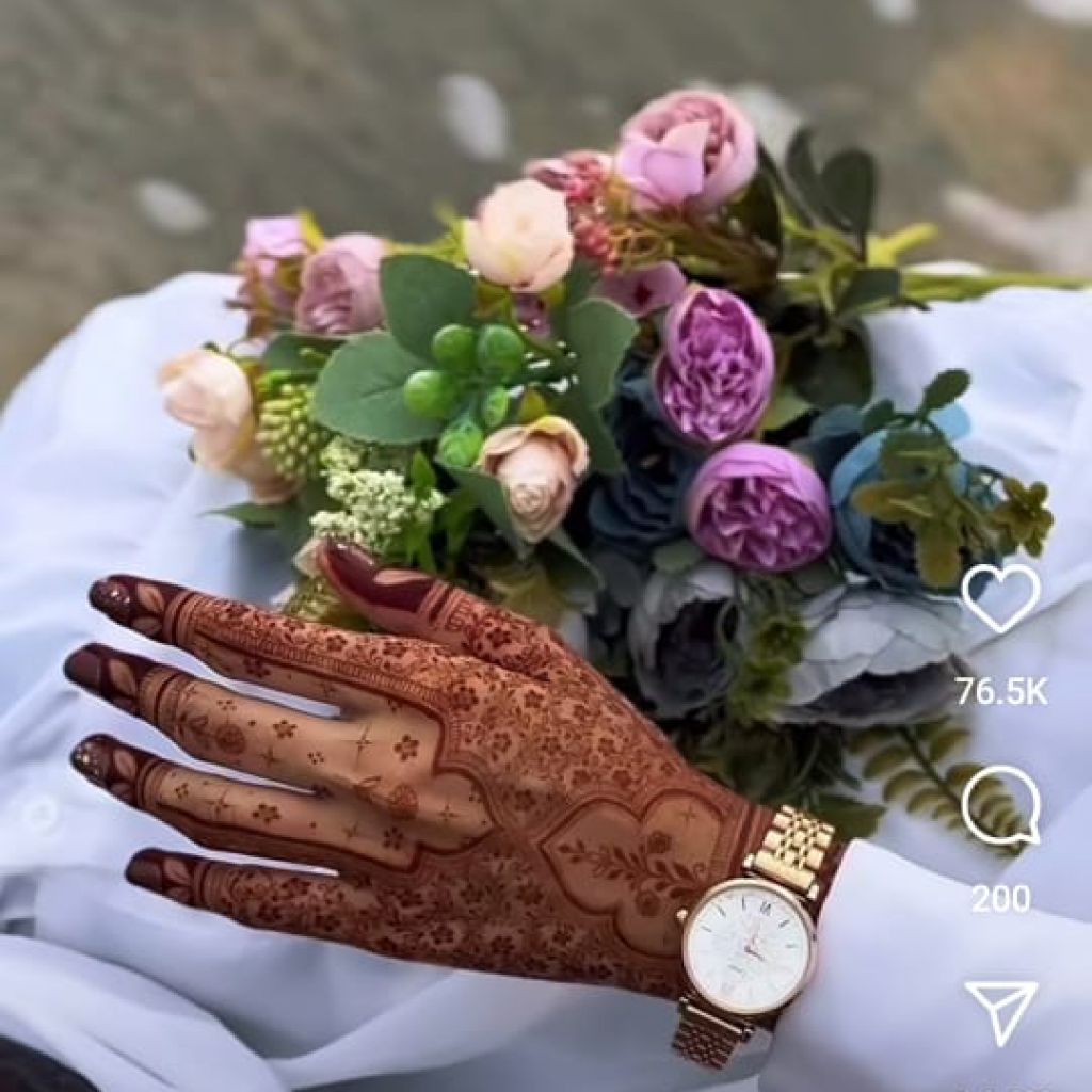 Radhika patil from IN on Tango Live