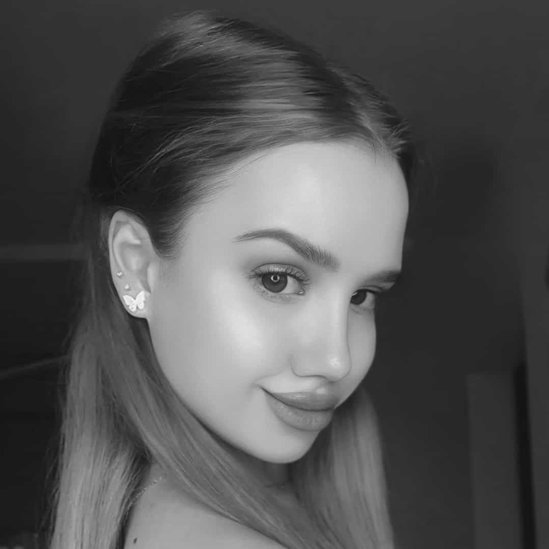 Valentina🦋