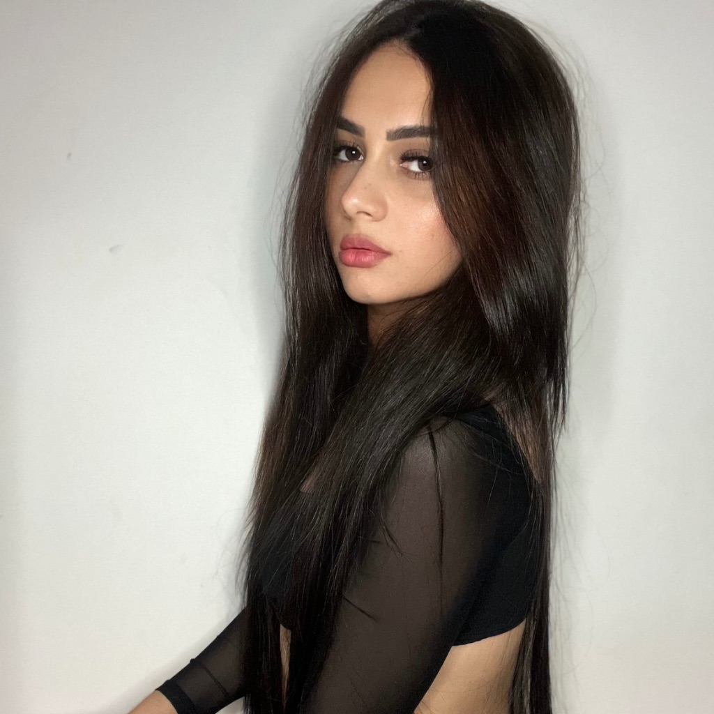 Aira from BR on Tango Live