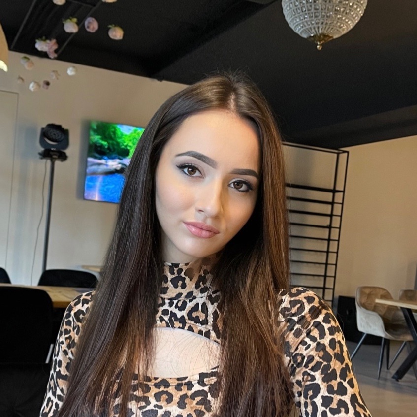 Lunexa ⚡ from UA on Tango Live
