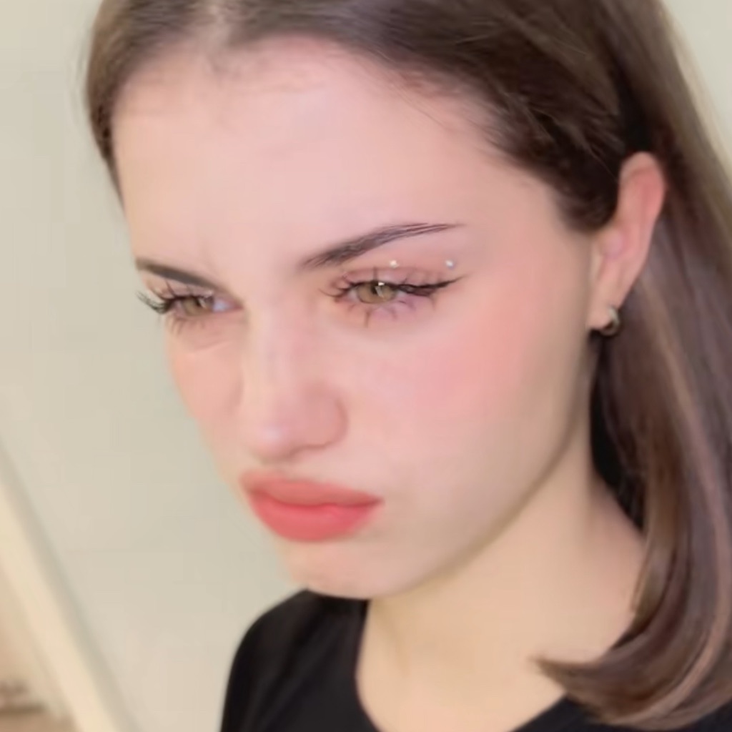 eliss from UA on Tango Live