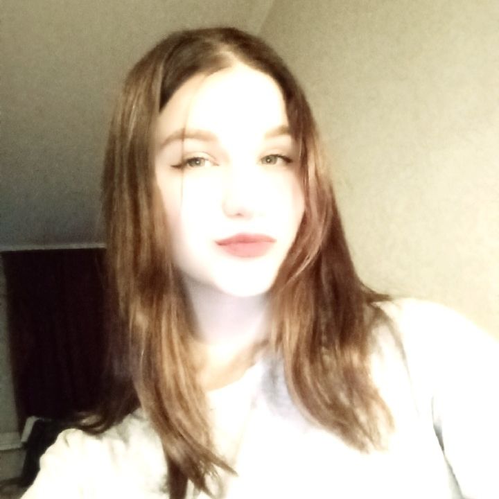 Miss k from UA on Tango Live