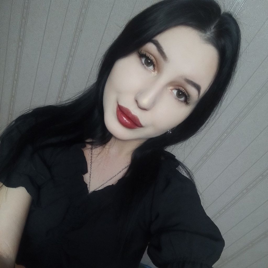 Камиллаа from RU on Tango Live