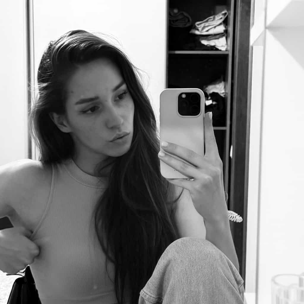 Oksana💋HB 23 April 🌸✨