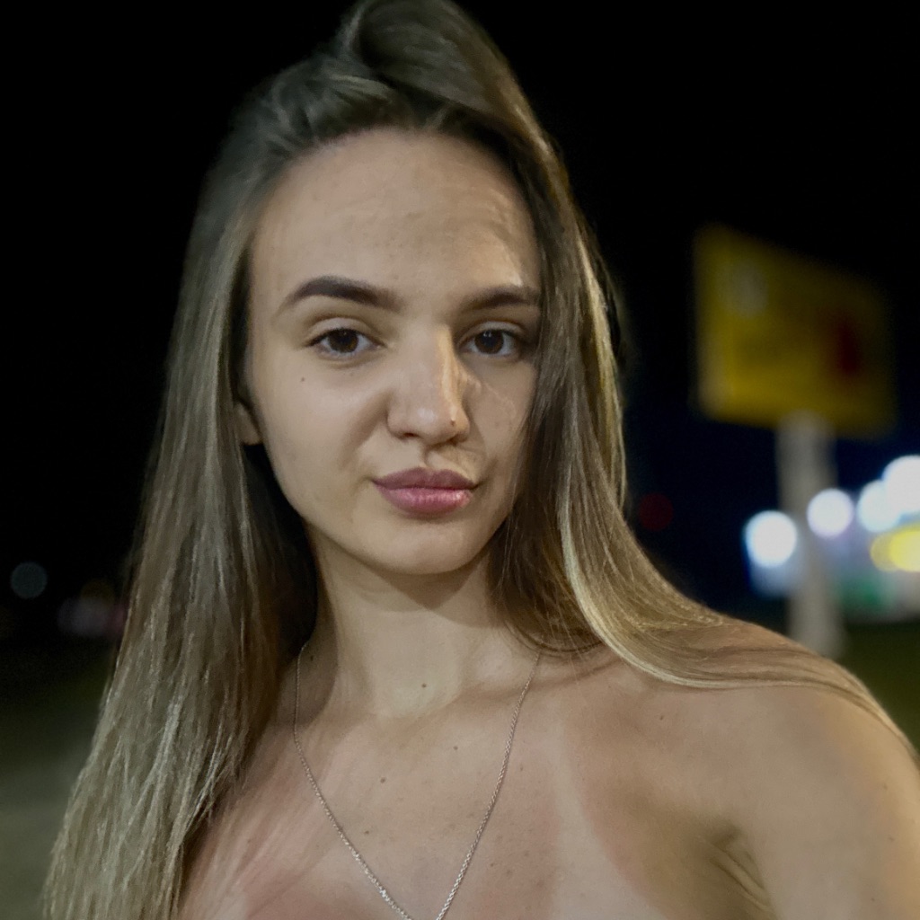 Kseniya❤️ from RU on Tango Live