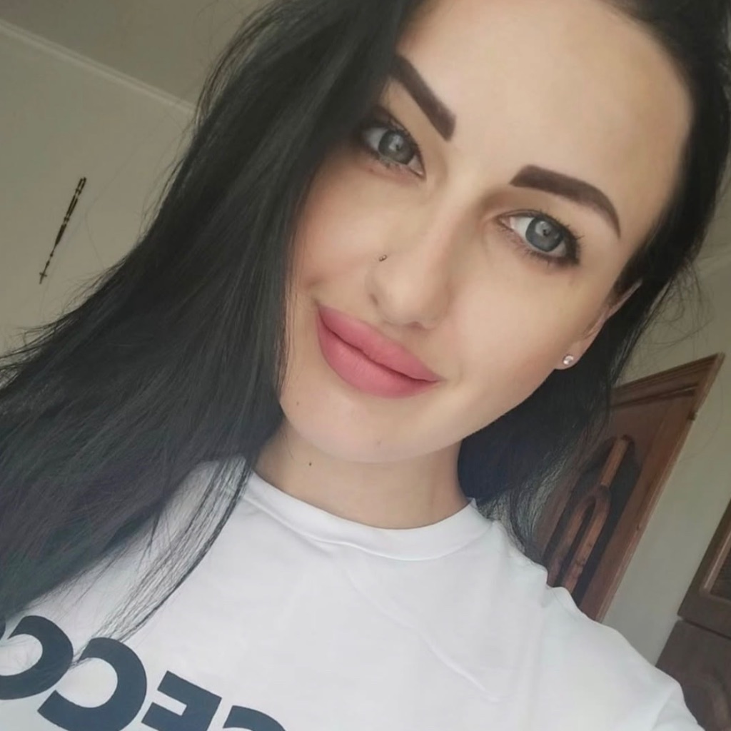Miss_Marinka_Live from UA on Tango Live