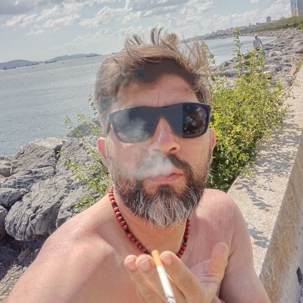 Uğur from TR on Tango Live