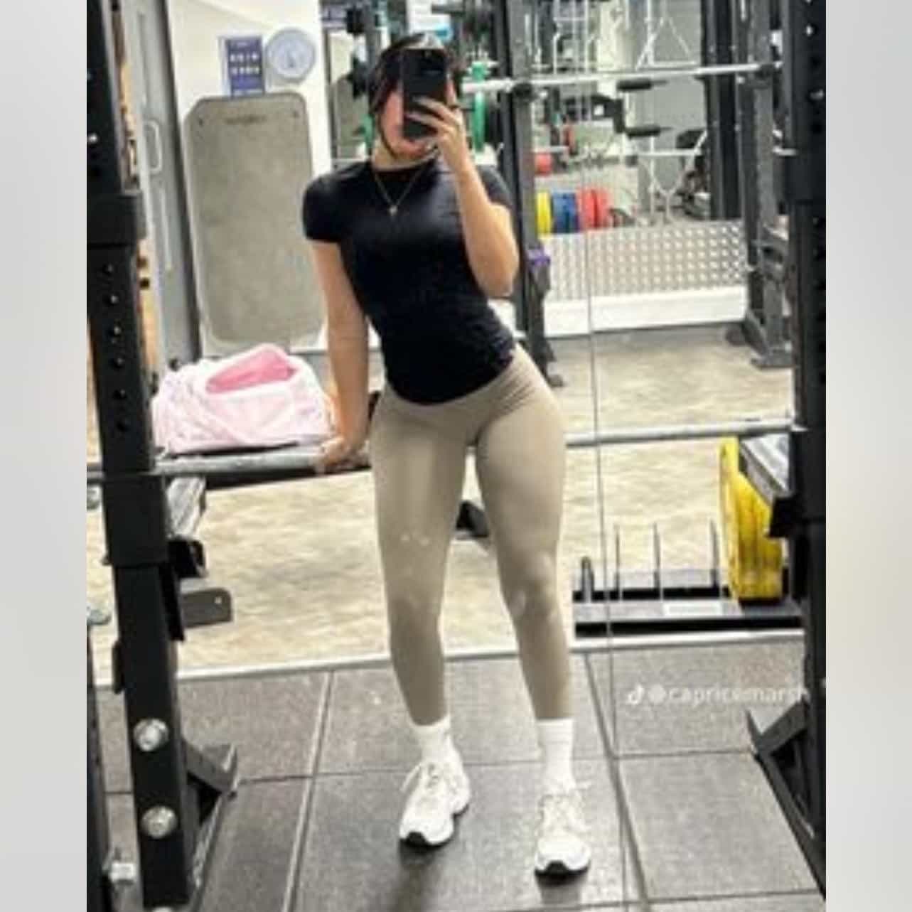😼Meoww 🐈🤚