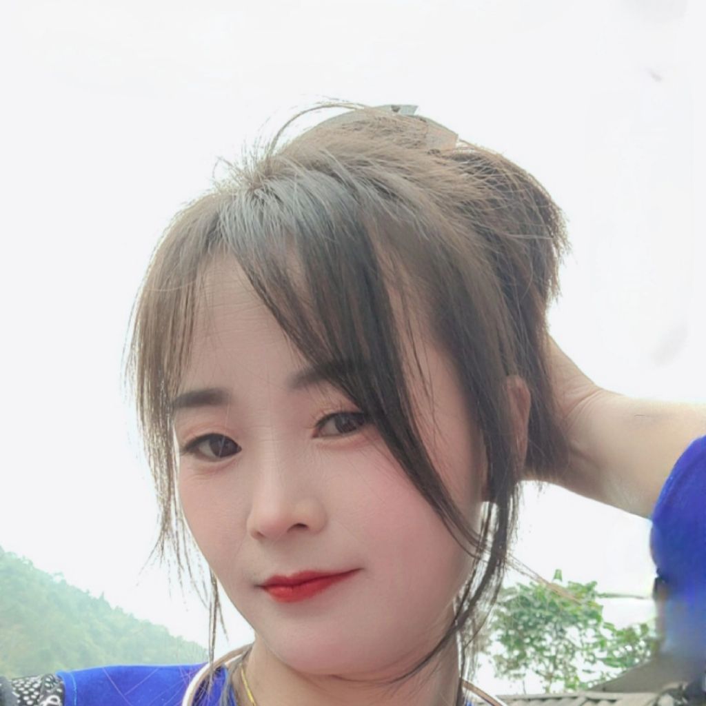 Ly on @... from VN on Tango Live