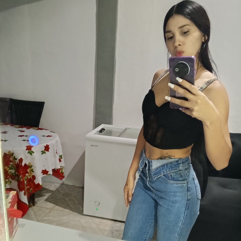 Dianaaaa from VE on Tango Live