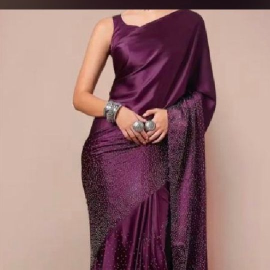Tamil ponnu Meera from IN on Tango Live