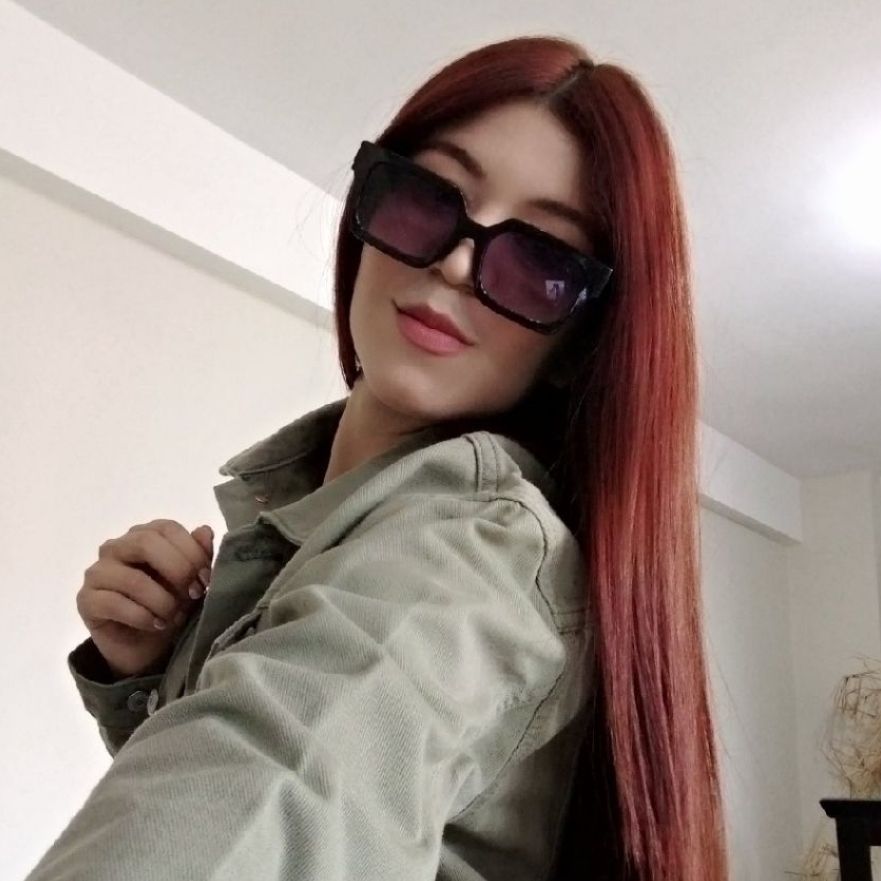Kate from VE on Tango Live