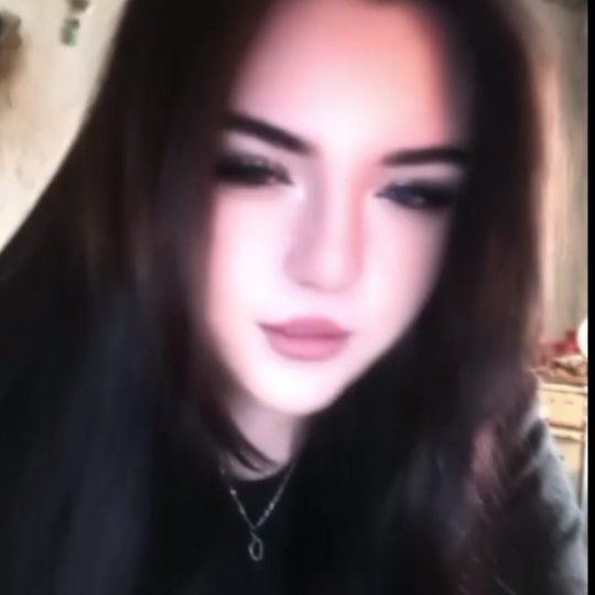 Luna from UA on Tango Live