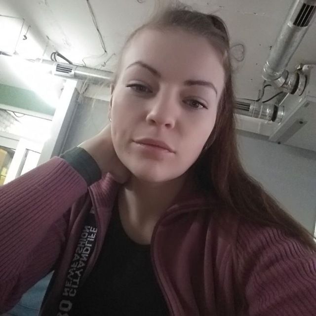 Аліна 😊😊😊 from UA on Tango Live