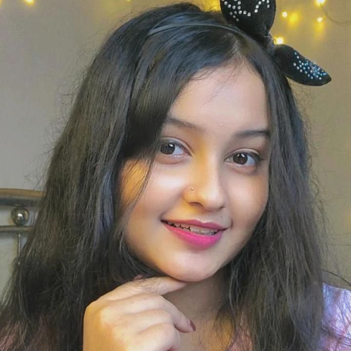Priya from IN on Tango Live