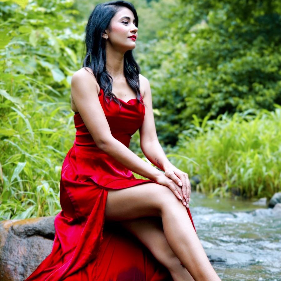 Kavya ✨ from IN on Tango Live