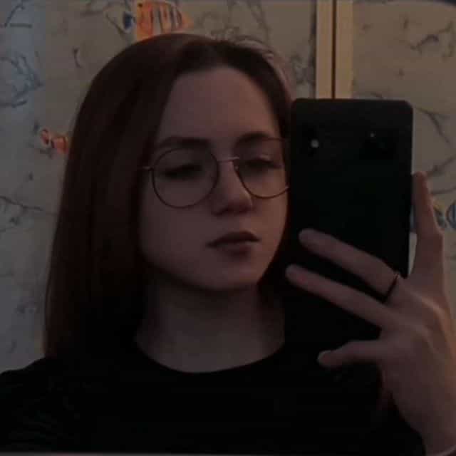 Alona