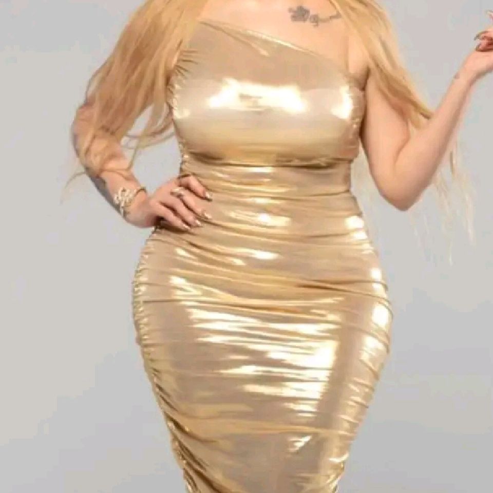 فراولهه الكاش💋💋 from EG on Tango Live