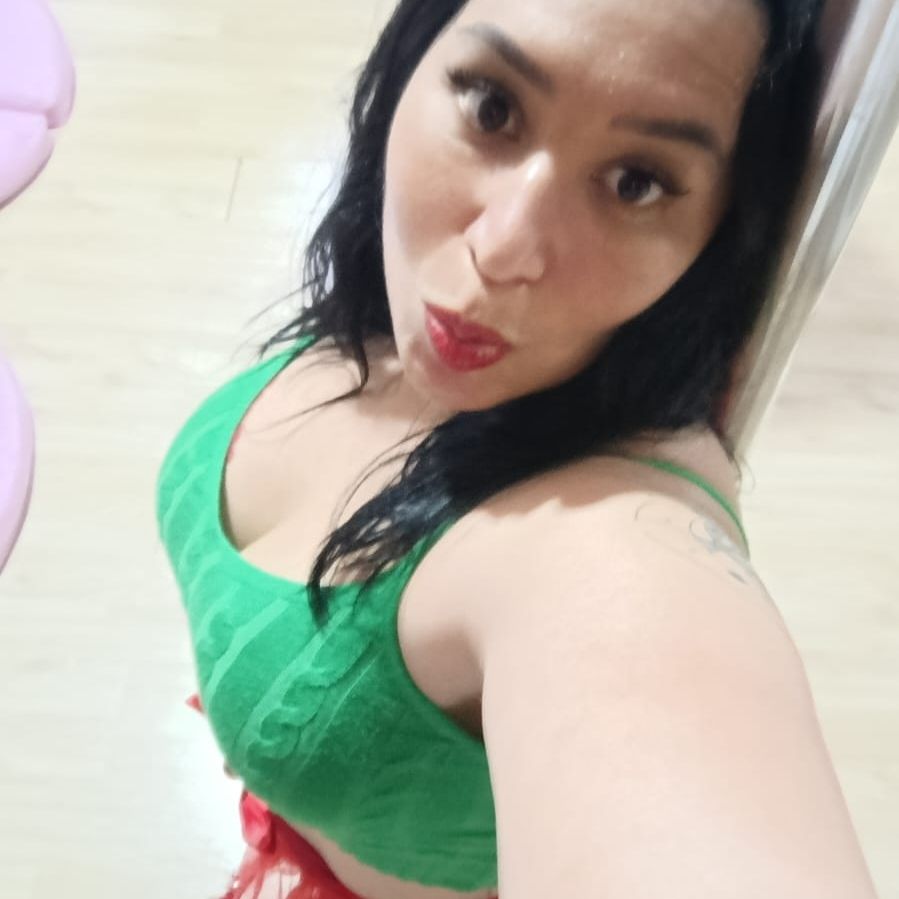 Lucy Star from CO on Tango Live