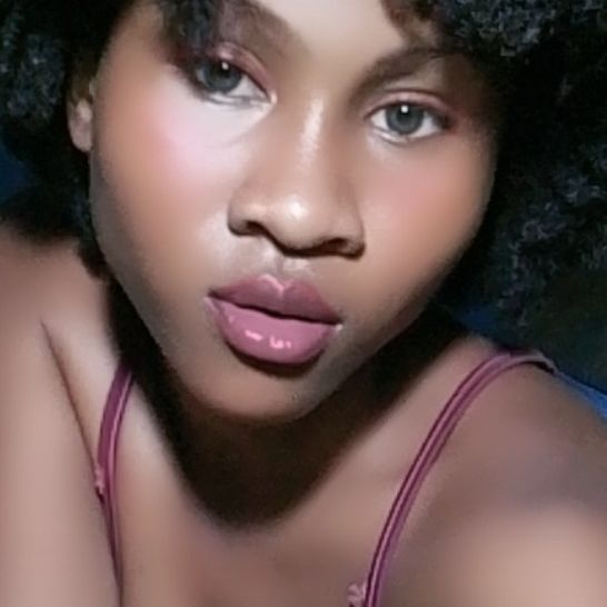 🎊.Kaÿ rãh🥰💋 from GB on Tango Live