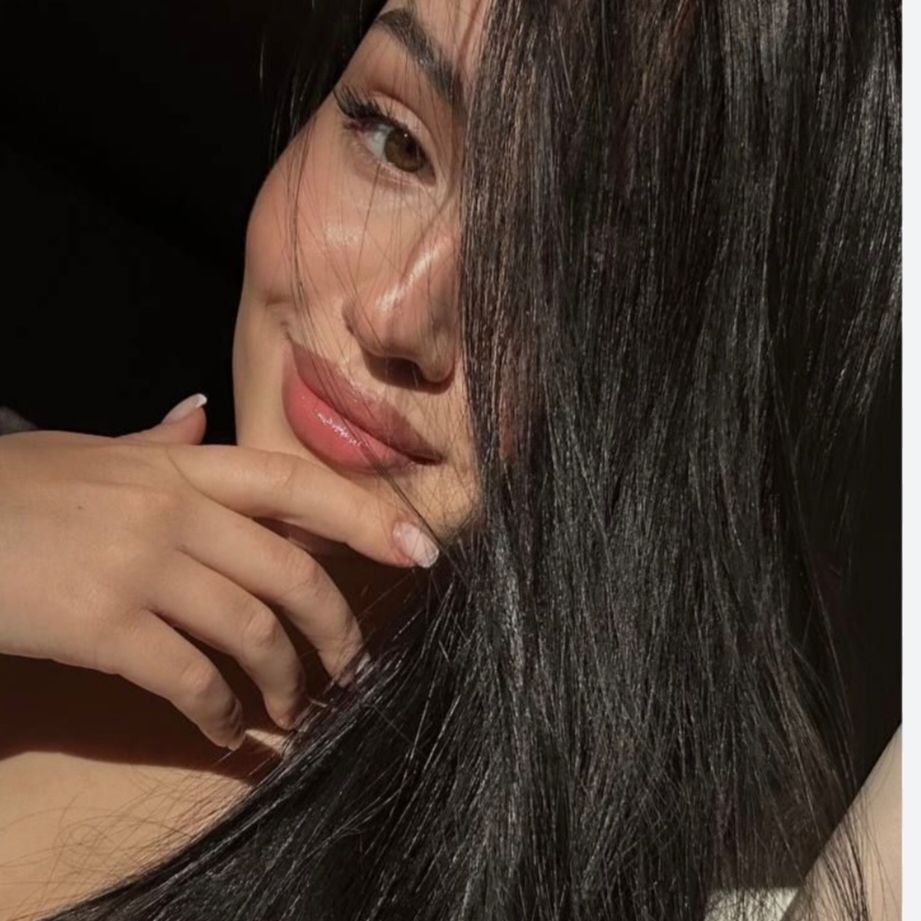 🌺 Aslı 🦋🌺 from TR on Tango Live