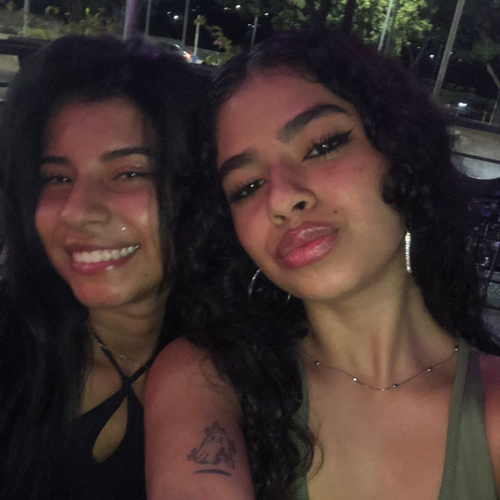 Sweet Twins from CO on Tango Live