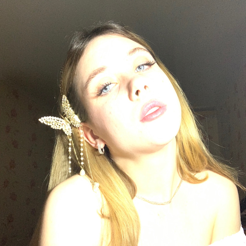Leksi from MD on Tango Live