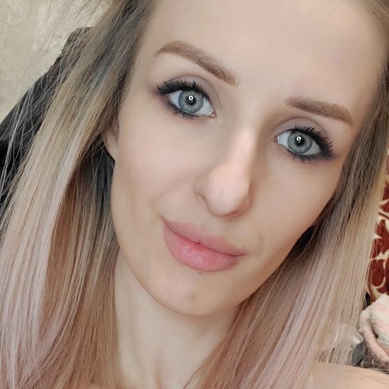 Vladka777 from UA on Tango Live