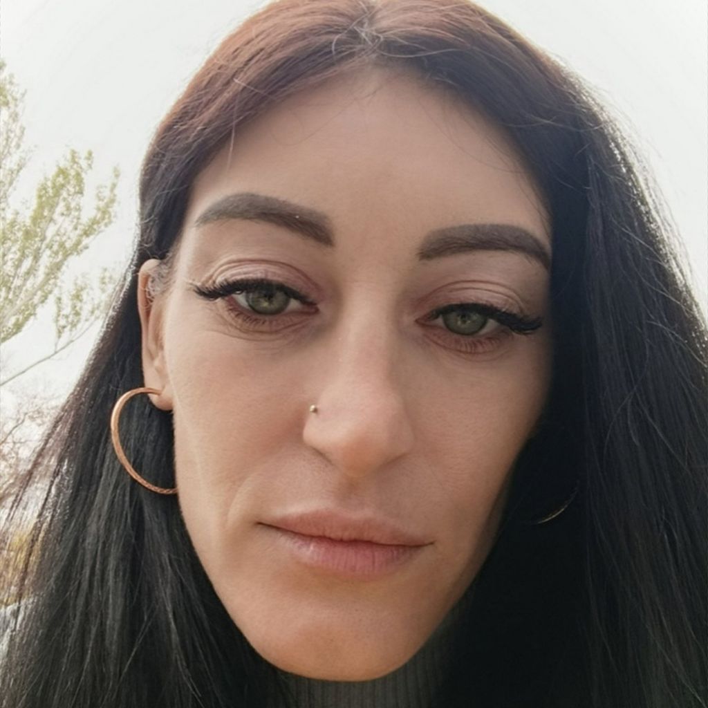 YANA from UA on Tango Live