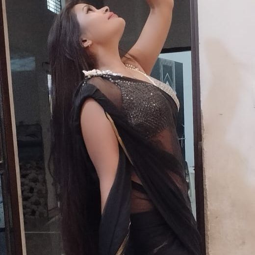 Preeti💃Singh on Tango Live