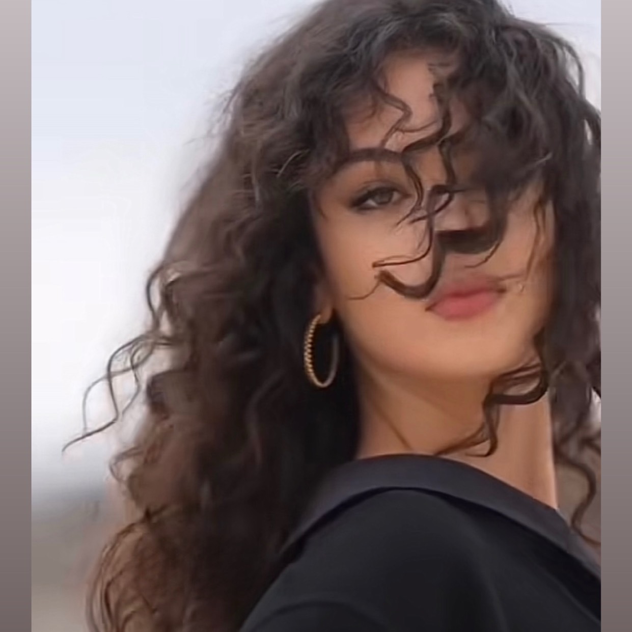 فطووم 💋💋 from AE on Tango Live