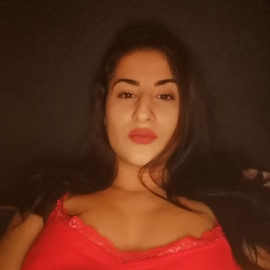 cleo from DE on Tango Live