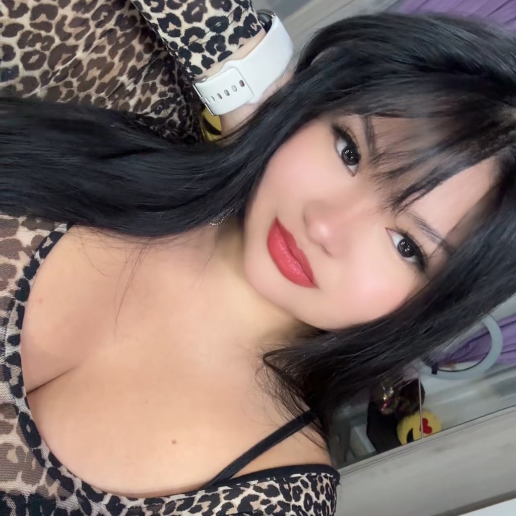 Isabella 💋 from AR on Tango Live