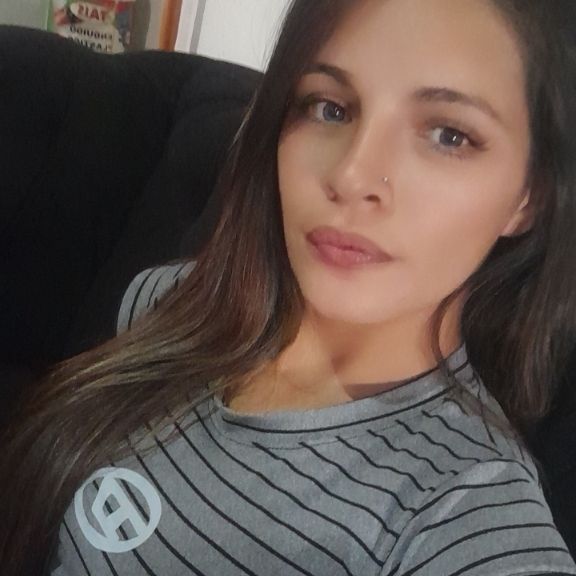beluu from AR on Tango Live