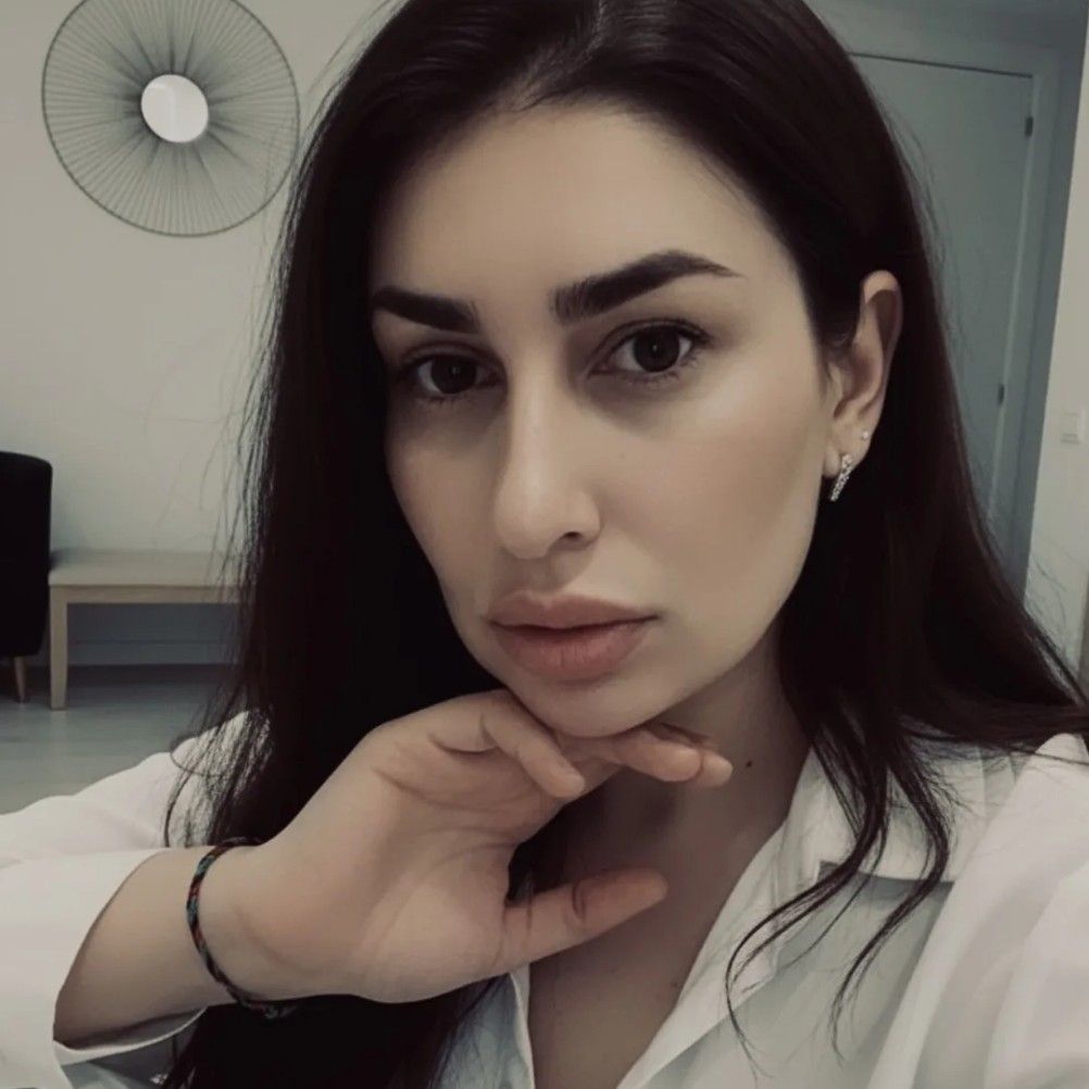 Kira from RU on Tango Live