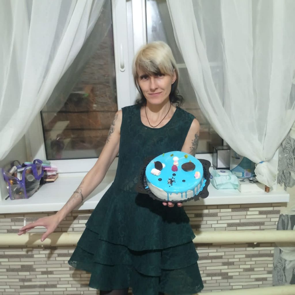 ANNA from RU on Tango Live