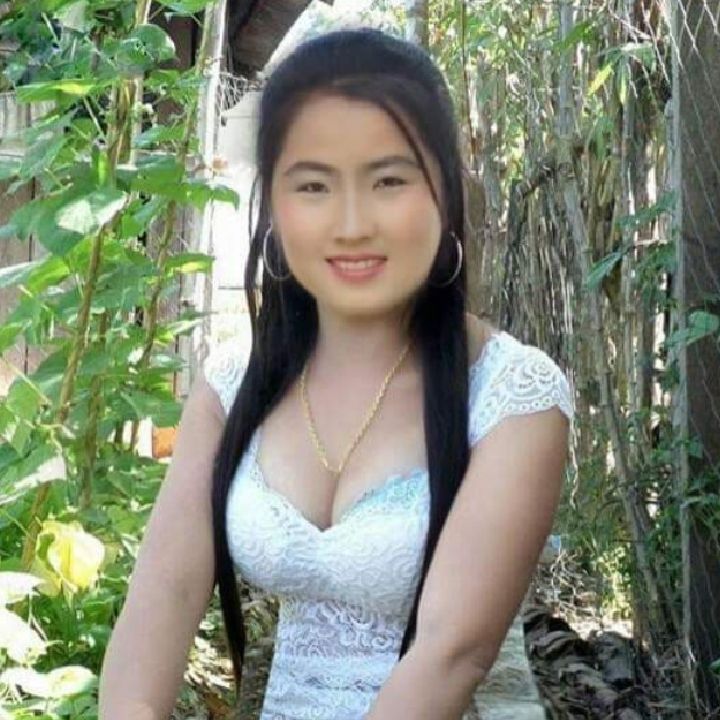 nkauj moob from VN on Tango Live
