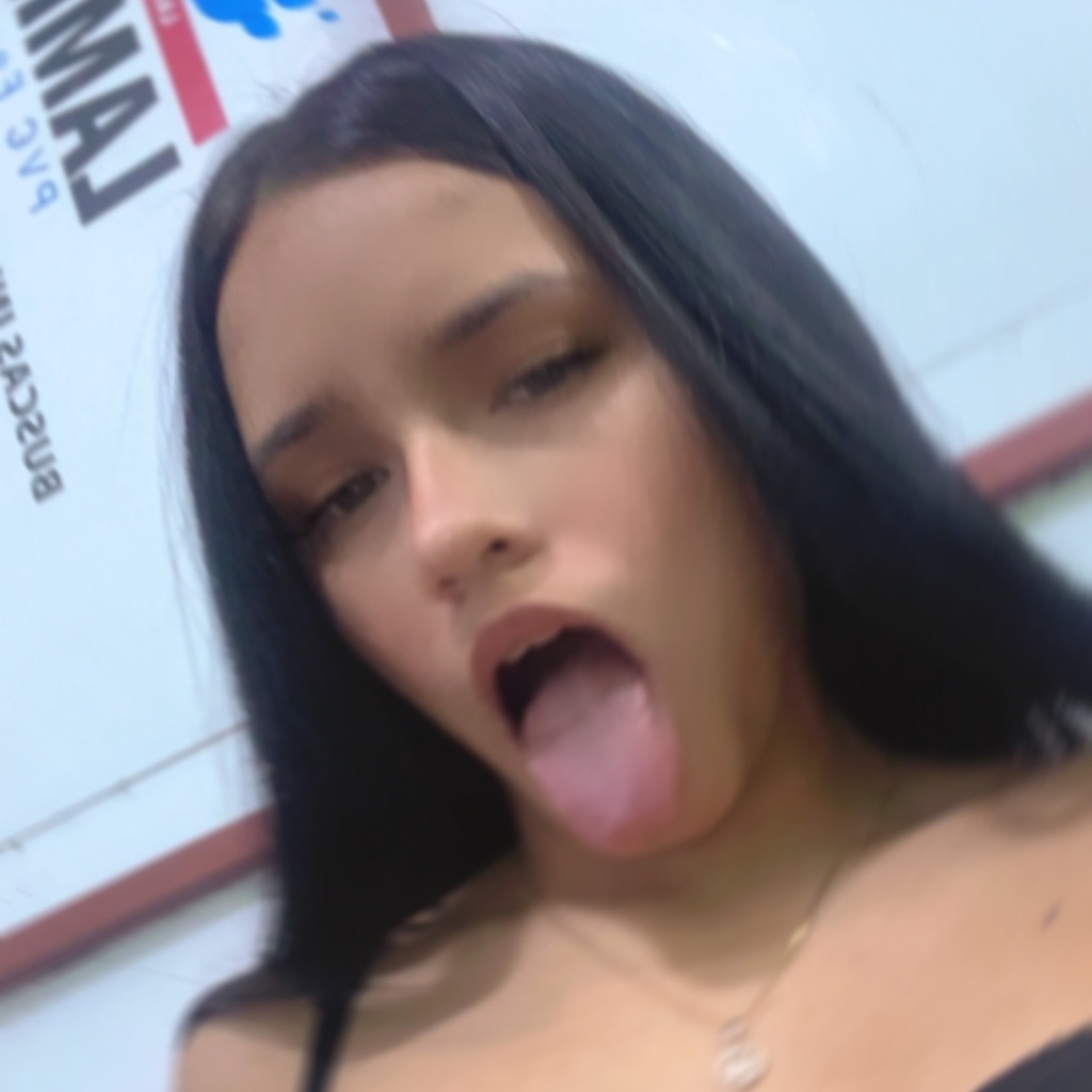Sara🧚 from CO on Tango Live