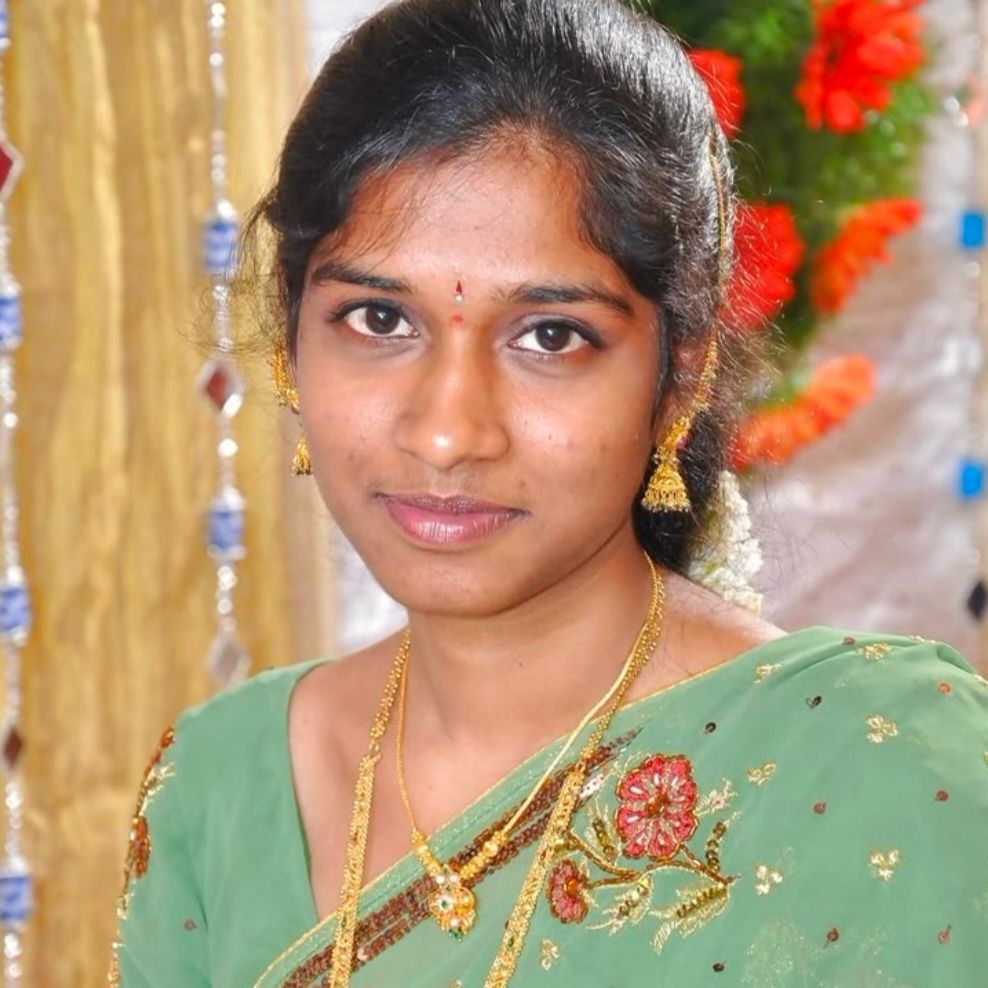 Tamil girl from IN on Tango Live