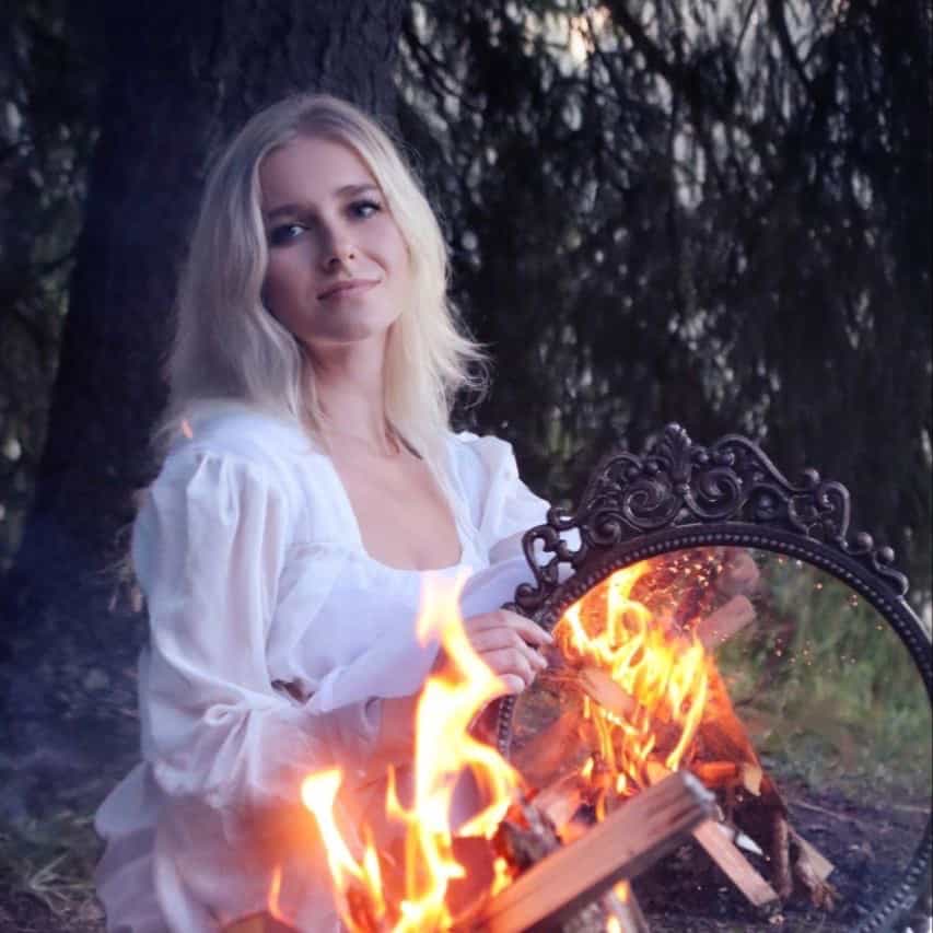 Виктория
