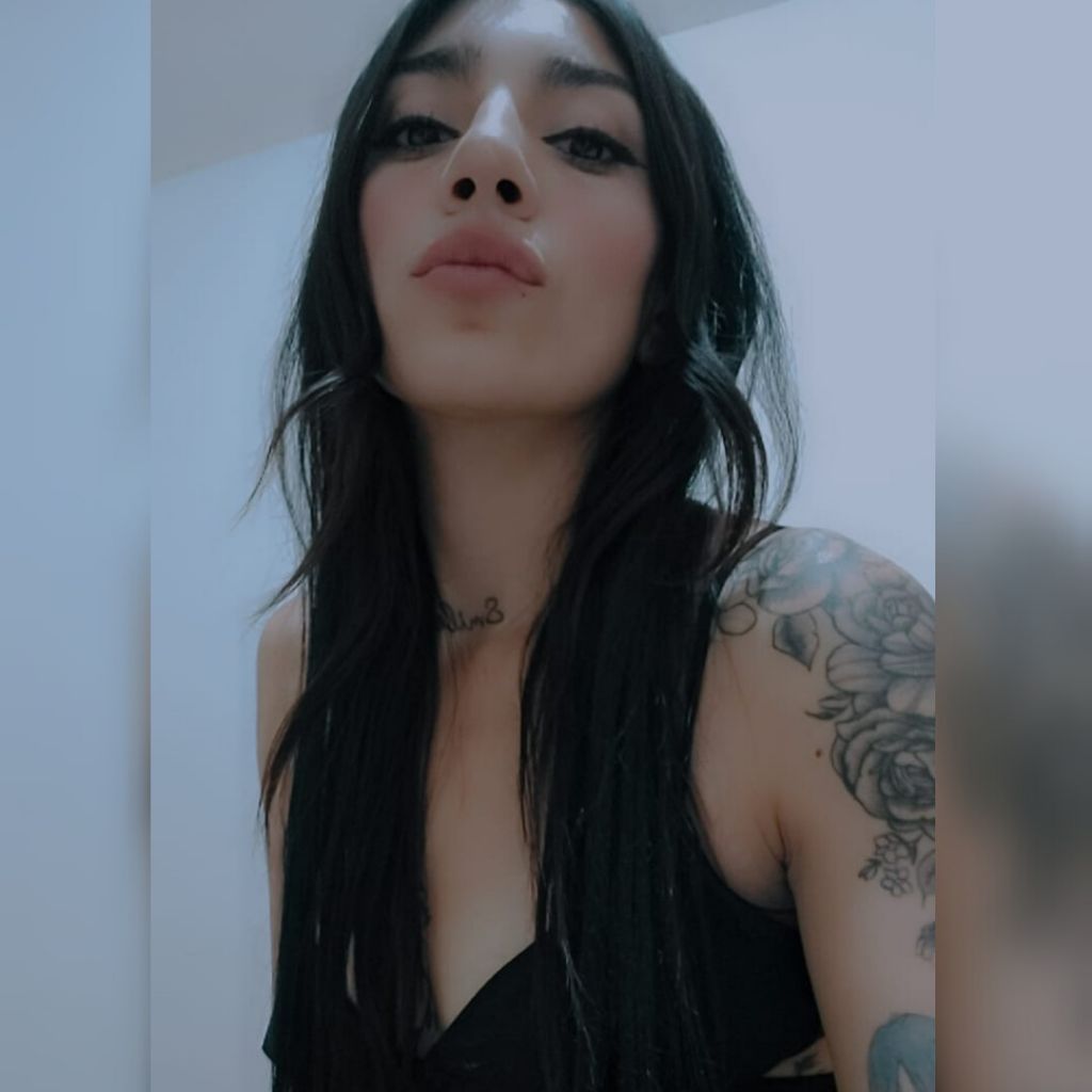 Mely from MX on Tango Live