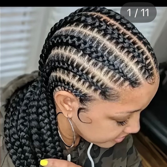 Mĩņē🍭🤗 from NG on Tango Live