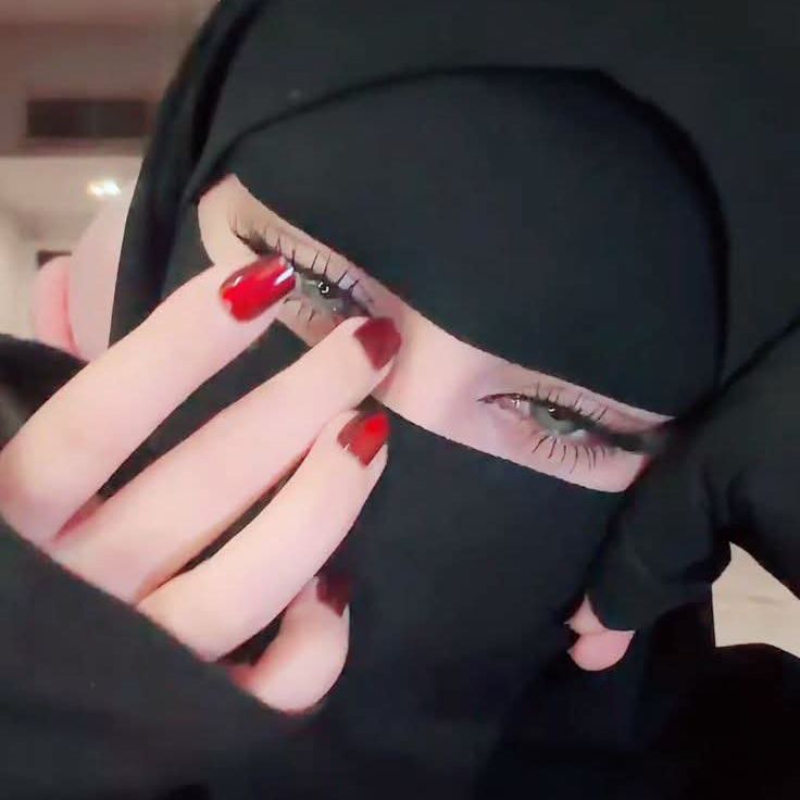 Œmē áiśàĺê on Tango Live