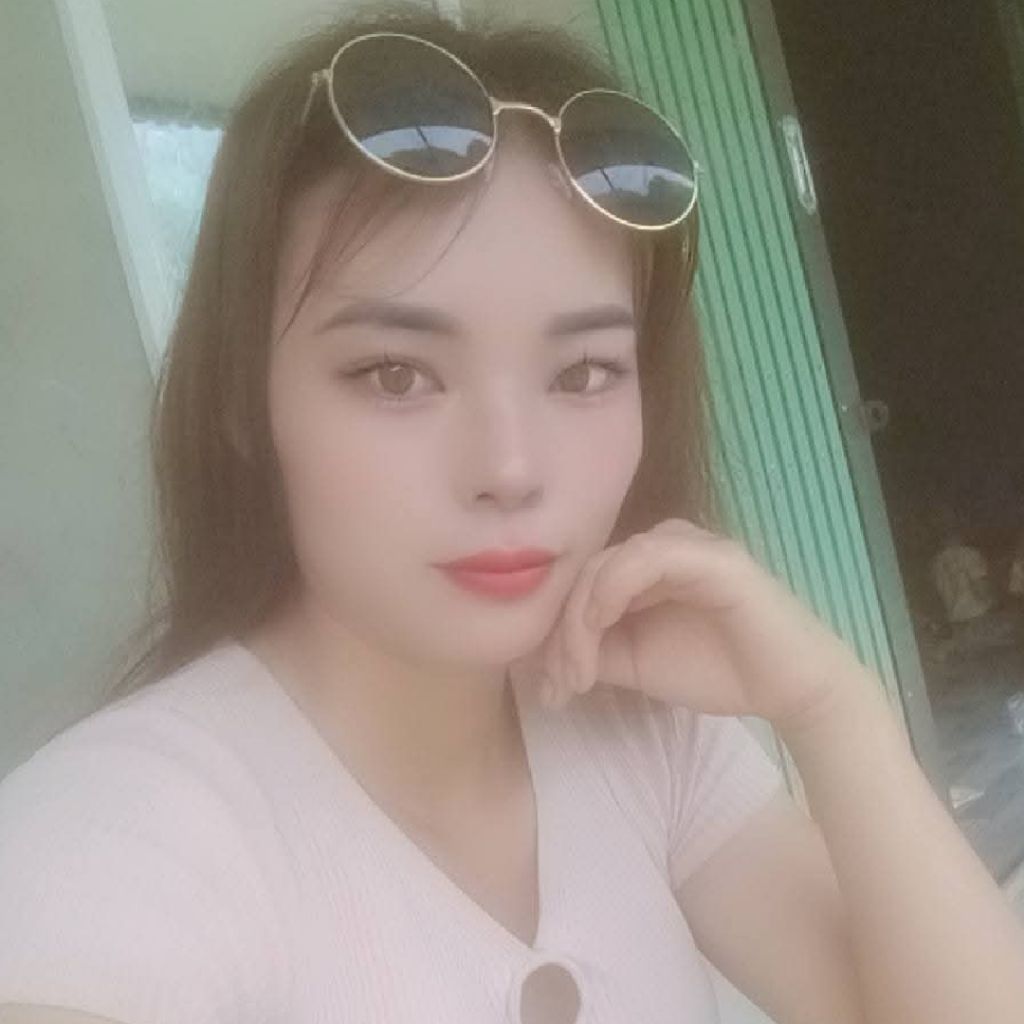 Mê anh from VN on Tango Live