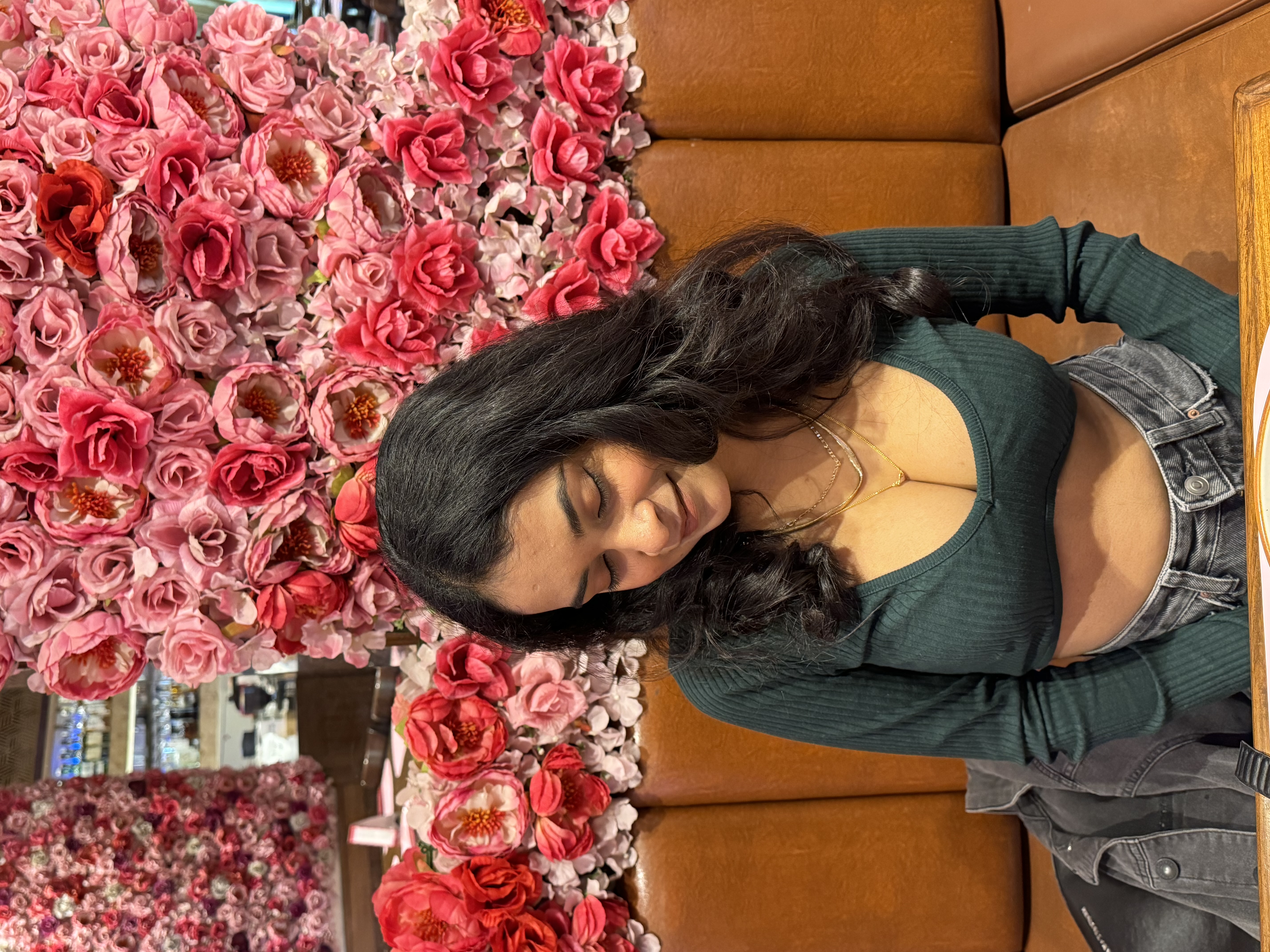 Navya kapoor from IN on Tango Live