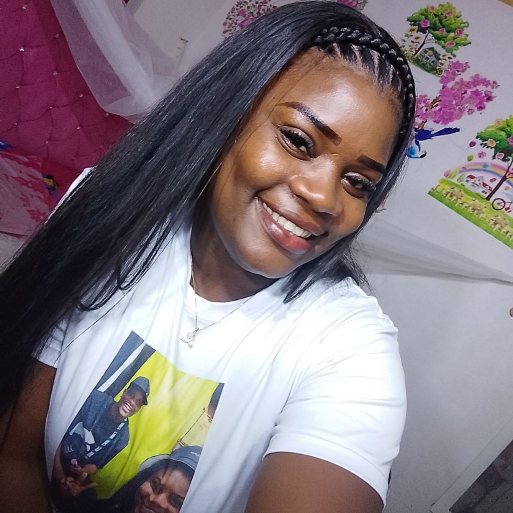 Gaby 🥰😈off4 from CO on Tango Live